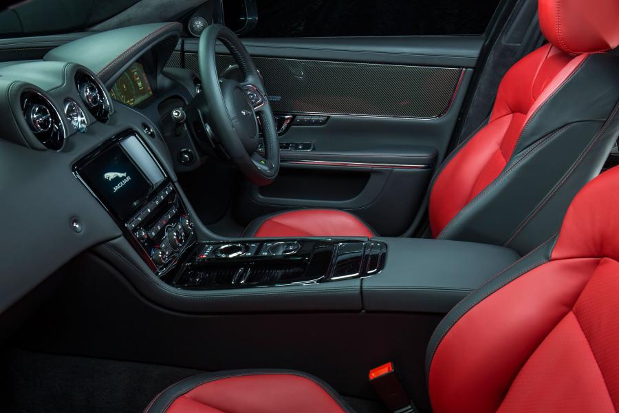  Jaguar XJR 2016 года  (AU) (фото 5 из 6)